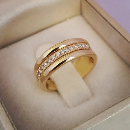 Elegant double zirconia inlaid ring
